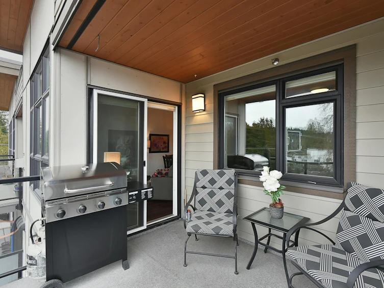 307-5682 Wharf Avenue, Sechelt, BC, V7Z 0J3 - 14