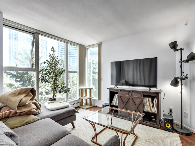808-1009 Expo Boulevard, Vancouver, BC, V6Z 2V9