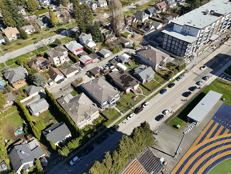 911 Sixth Street, New Westminster, BC, V3L 3C8 - 6