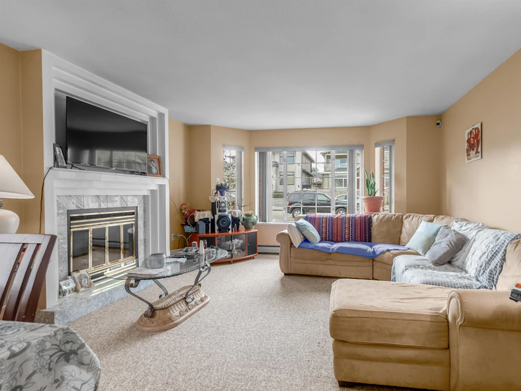 8166 11th Avenue, Burnaby, BC, V3N 2N9 - 9