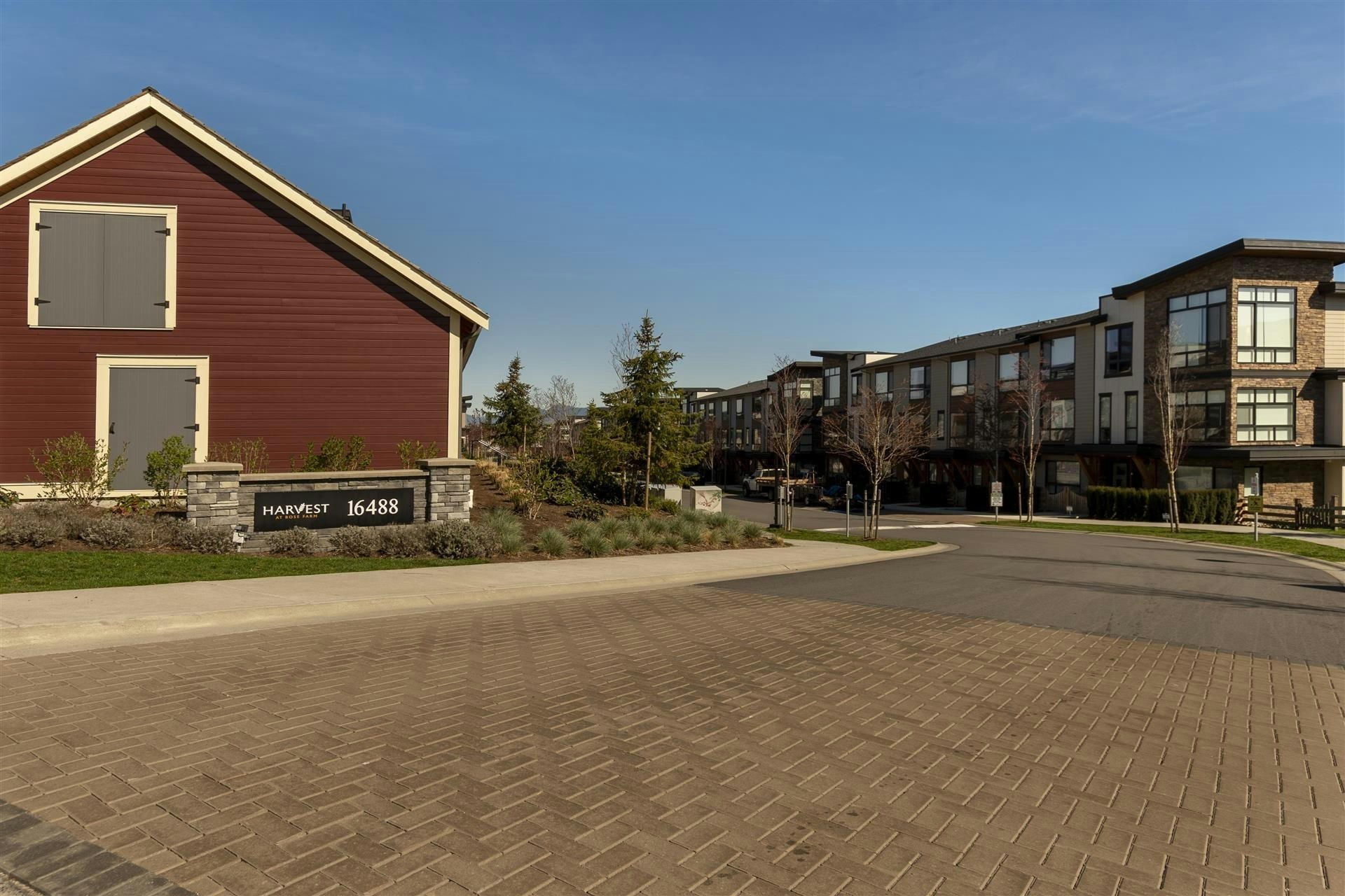86-16488 64, Surrey, BC, V3S 6X6 - 12