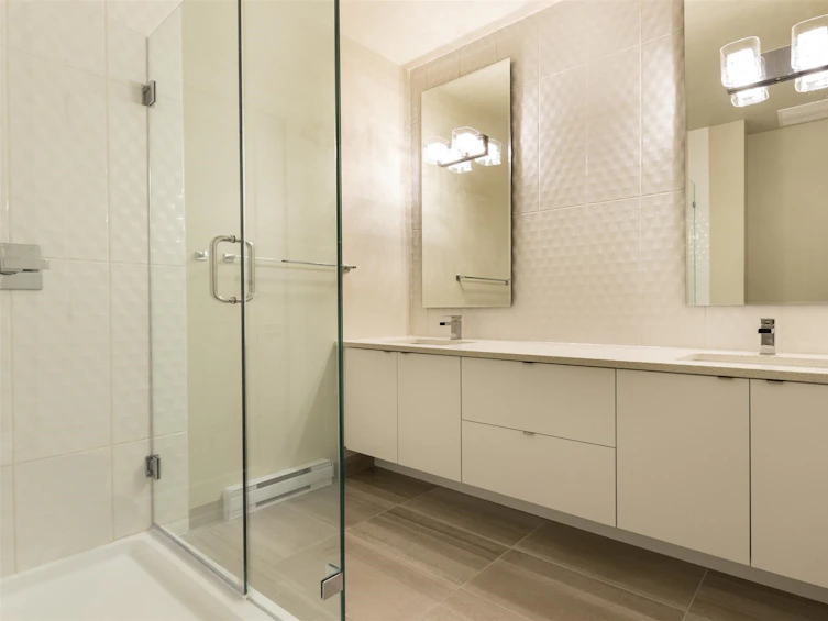 86-16488 64, Surrey, BC, V3S 6X6 - 14