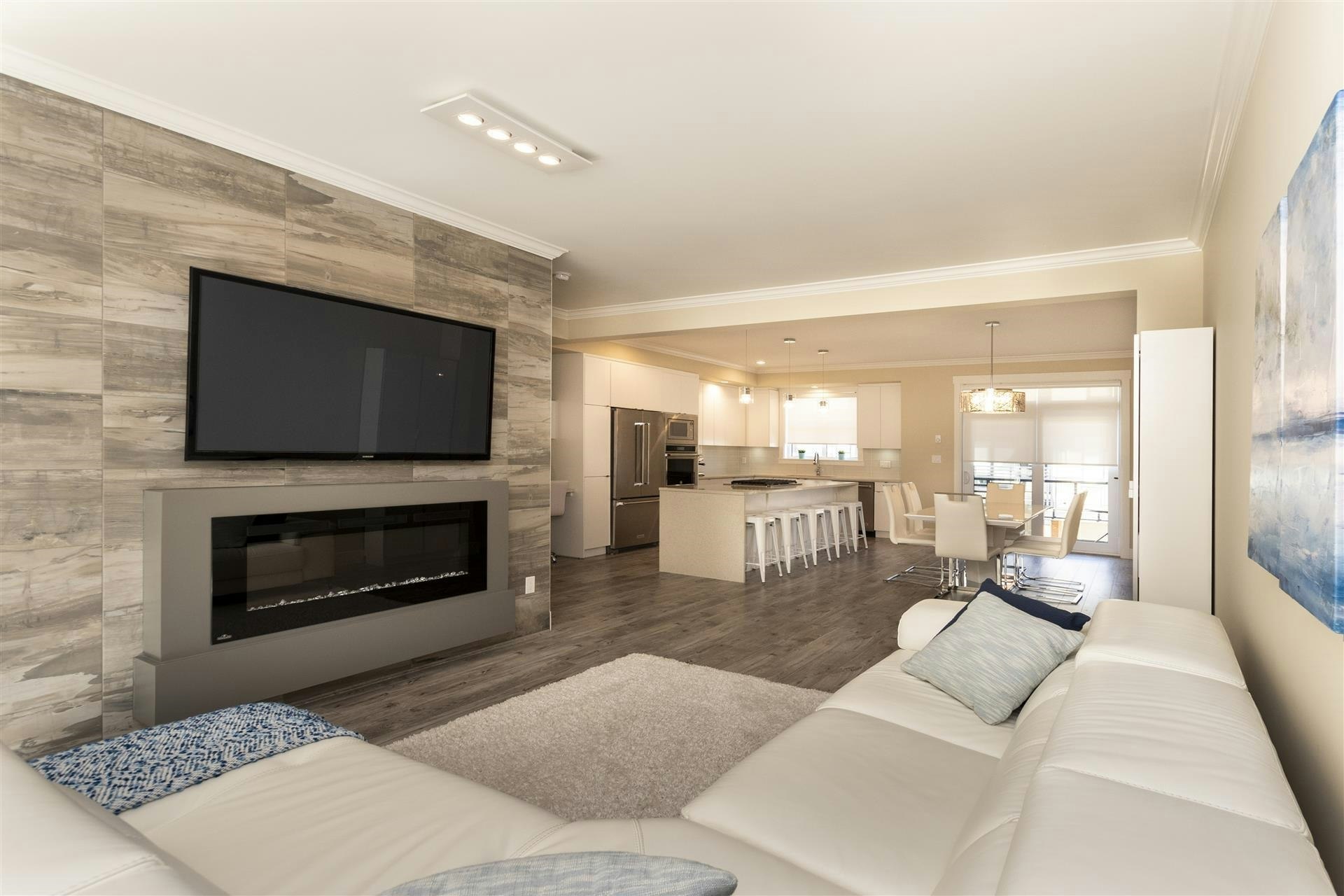 86-16488 64, Surrey, BC, V3S 6X6 - 16