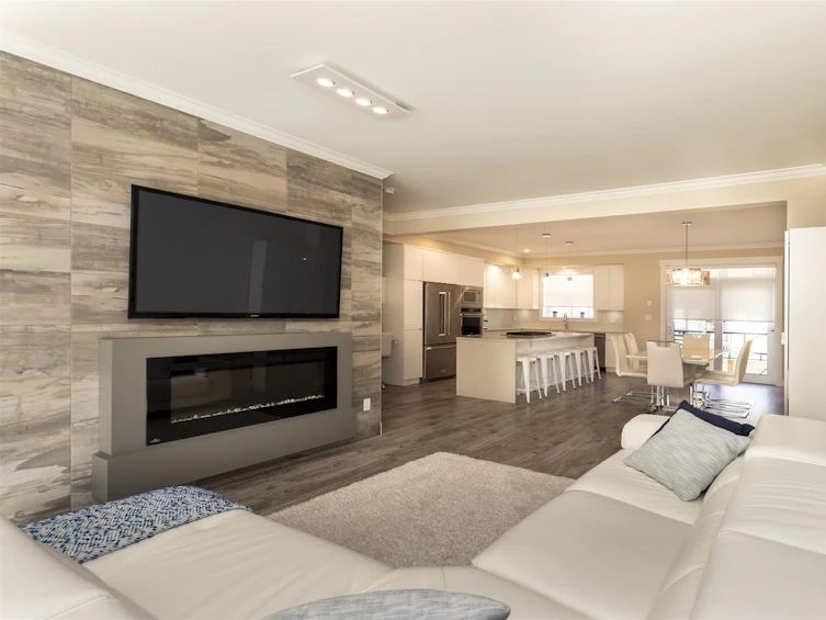 86-16488 64, Surrey, BC, V3S 6X6 - 16