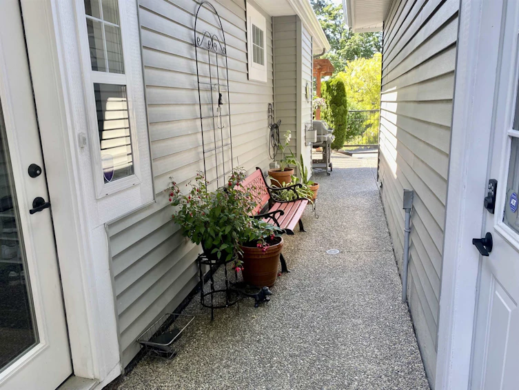 18135 58 Avenue, Surrey, BC, V3S 1M2 - 36