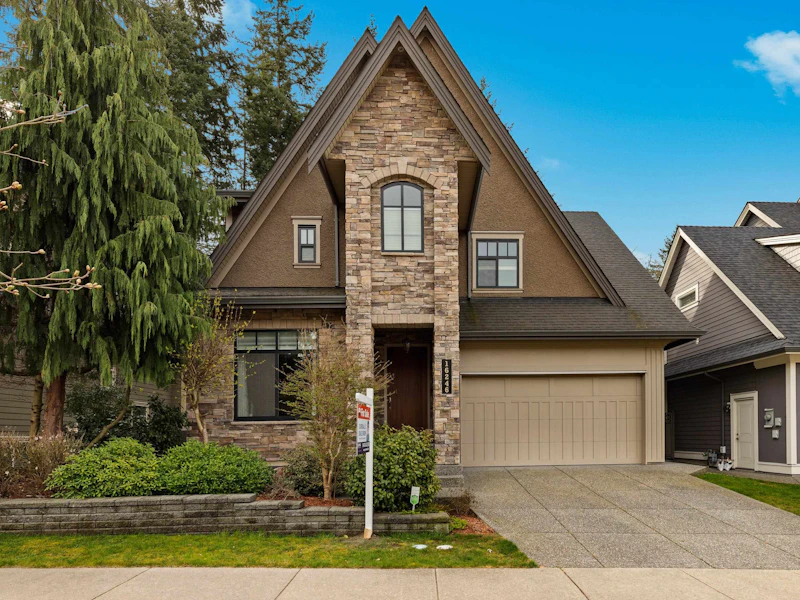 16246 27a Avenue, Surrey BC V3Z 6R8