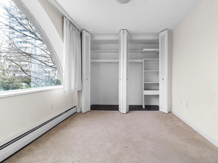101-4691 West 10th Avenue, Vancouver, BC, V6R 2J3 - 21