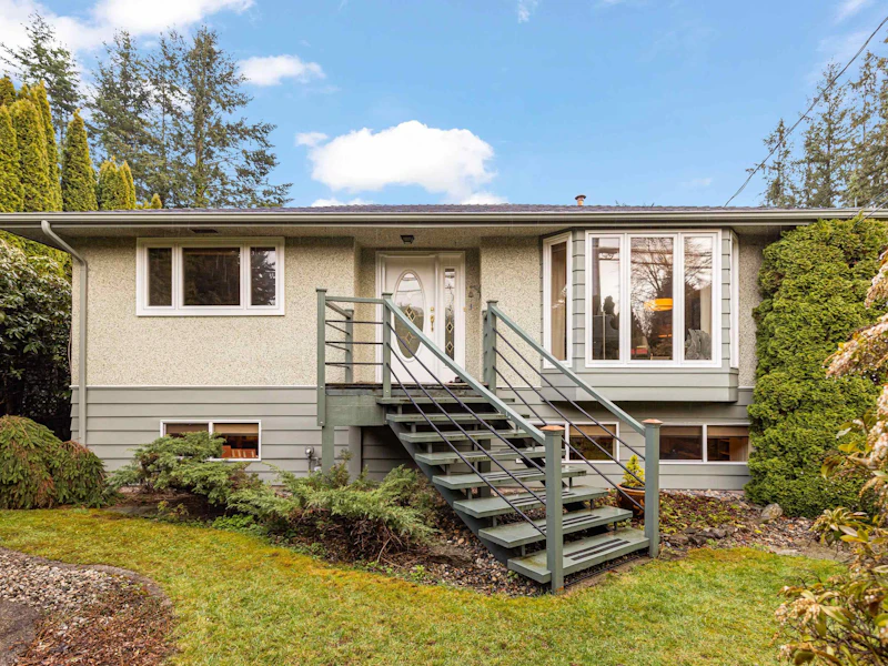 12590 56th Avenue, Surrey BC V3X 2Y6