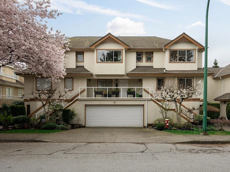 8 - 241 E 4th Street, North Vancouver BC V7L 1J1