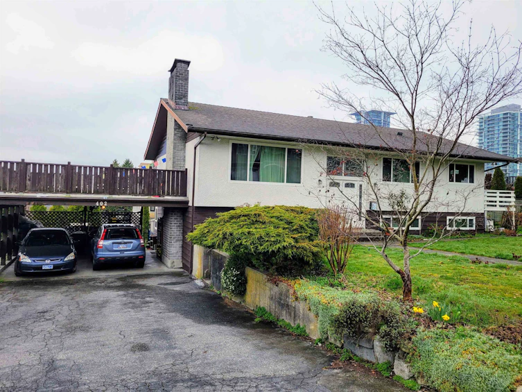 402 Guilby Street, Coquitlam, BC, V3K 3Y7 - 3