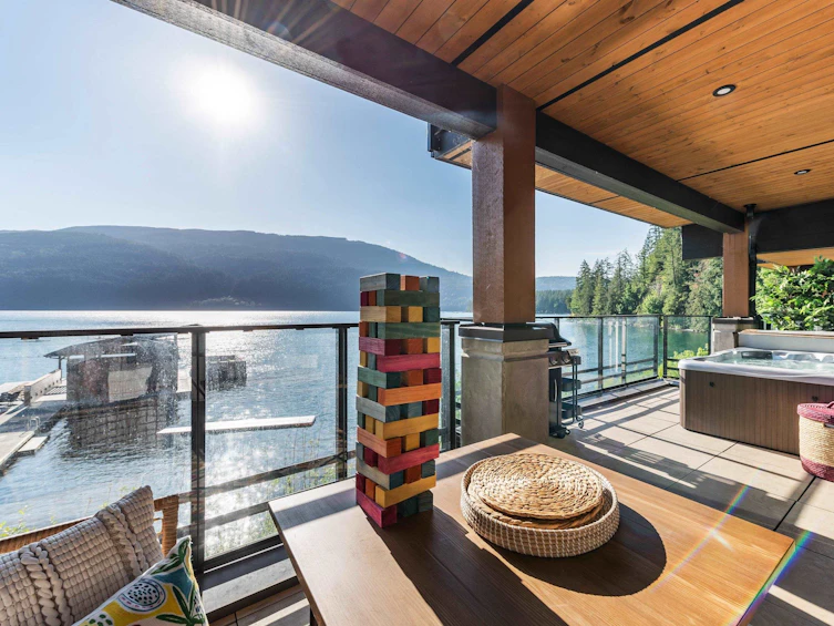 104-3175 Columbia Valley Road, Cultus Lake, BC, V2R 6C2