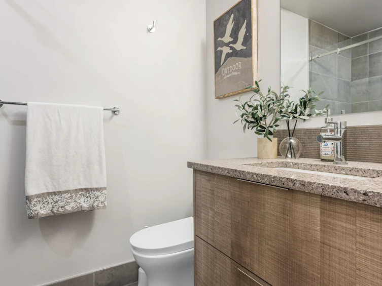 104-3175 Columbia Valley Road, Cultus Lake, BC, V2R 6C2 - 29