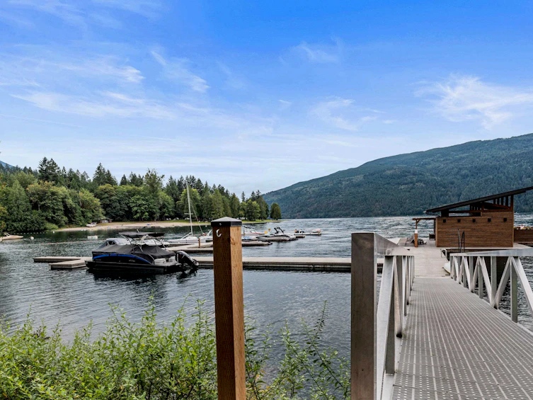 104-3175 Columbia Valley Road, Cultus Lake, BC, V2R 6C2 - 32