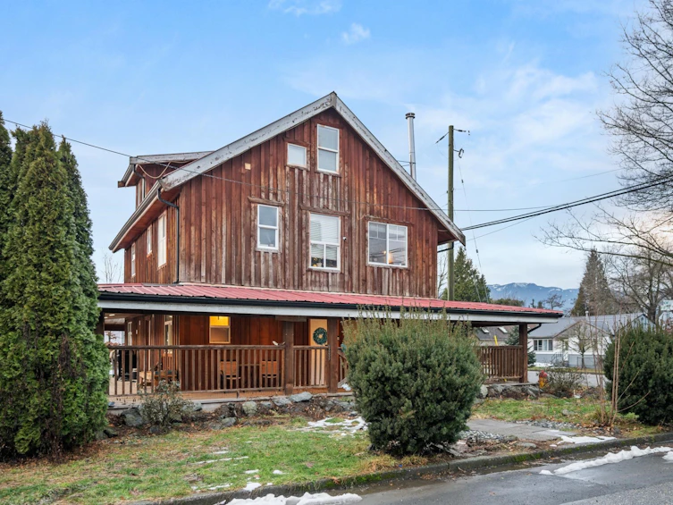 8971 Nowell Street, Chilliwack, BC, V2P 4W9