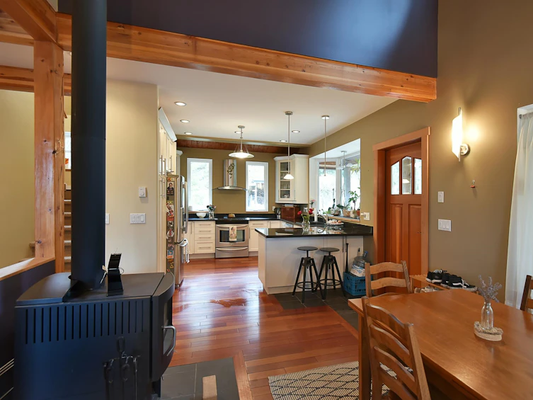 5062 Parkview Road, Pender Harbour Egmont, BC, V0N 2H1 - 10