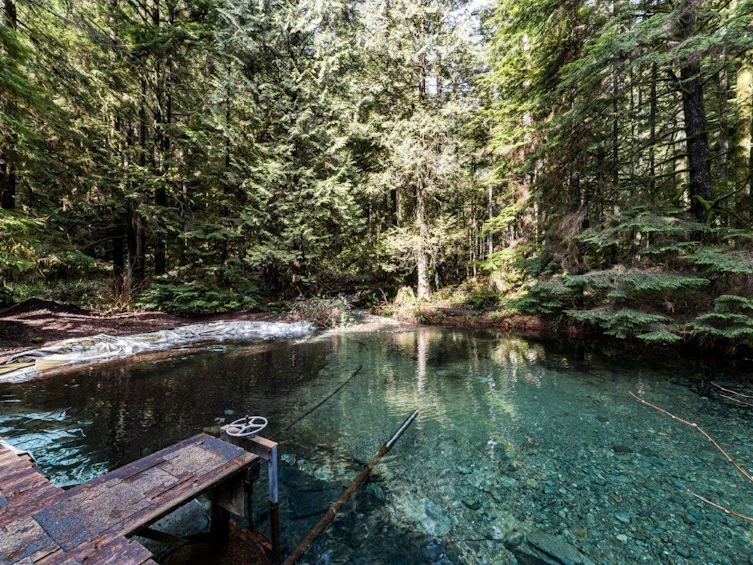 6 Brighton Beach, North Vancouver, BC - 28