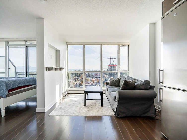 2101-10777 University Drive, Surrey, BC, V3T 0E6 - 9