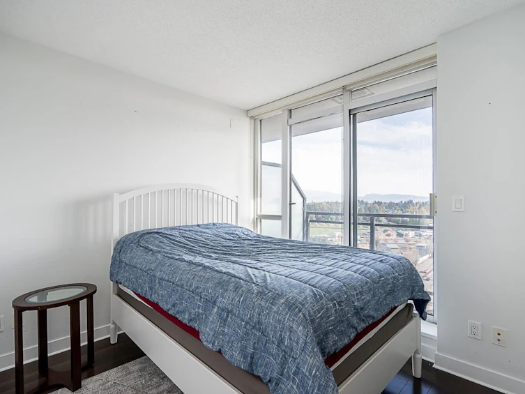 2101-10777 University Drive, Surrey, BC, V3T 0E6 - 12