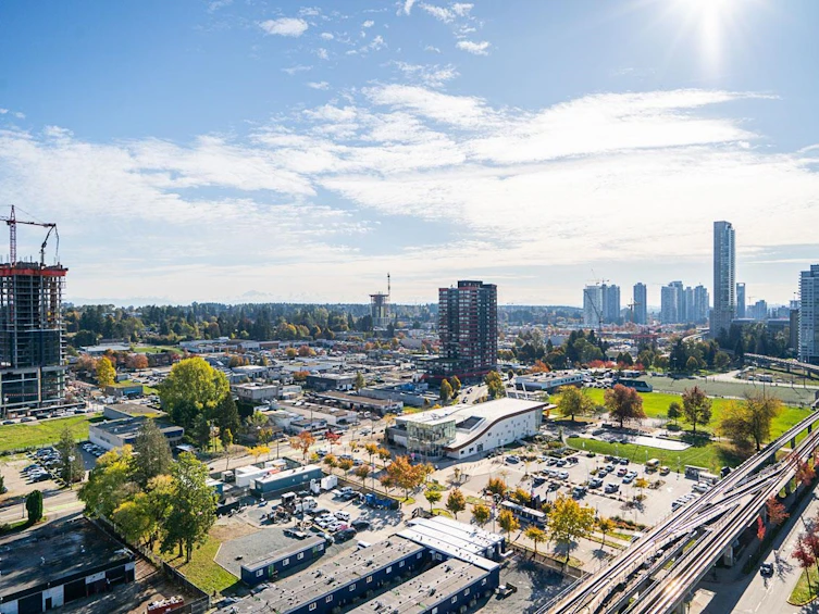 2101-10777 University Drive, Surrey, BC, V3T 0E6 - 16