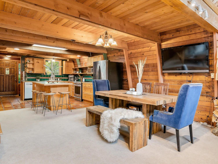 9480 Emerald Drive, Whistler, BC, V8E 0G5 - 8