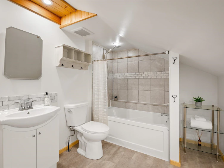 9480 Emerald Drive, Whistler, BC, V8E 0G5 - 28