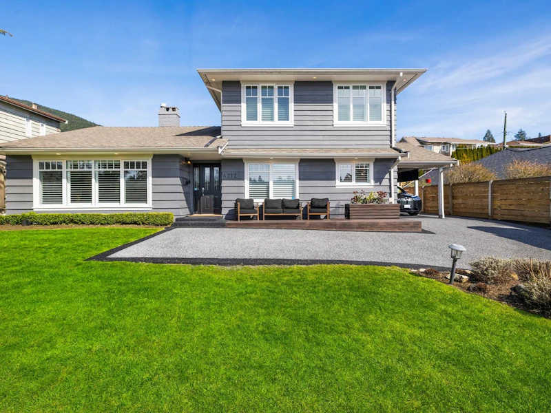 4212 Highland Boulevard, North Vancouver BC V7R 2Z6