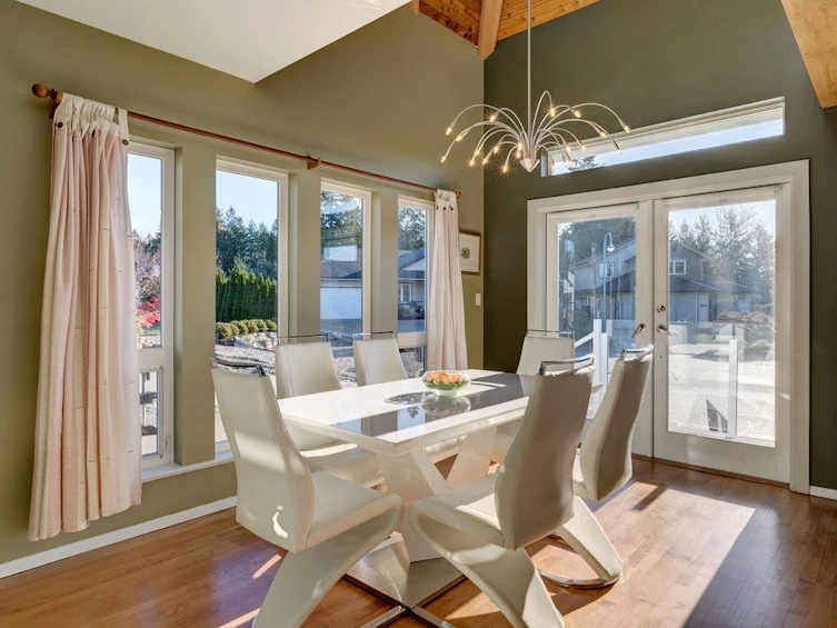 4736 Tamarack Place, Sechelt, BC, V7Z 0E8 - 11
