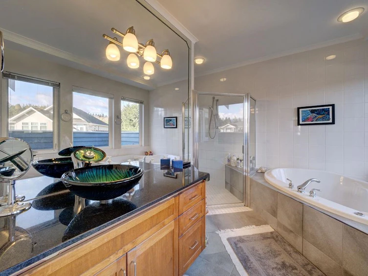 4736 Tamarack Place, Sechelt, BC, V7Z 0E8 - 25