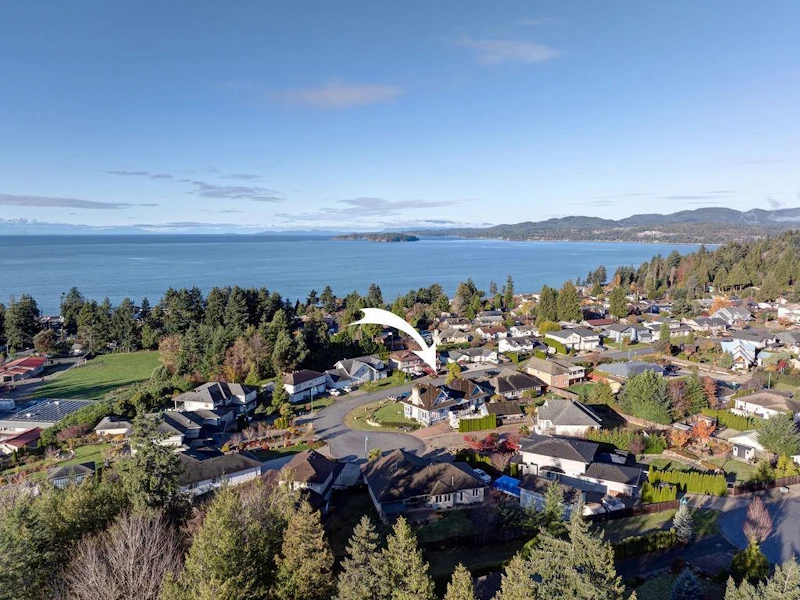 4736 Tamarack Place, Sechelt BC