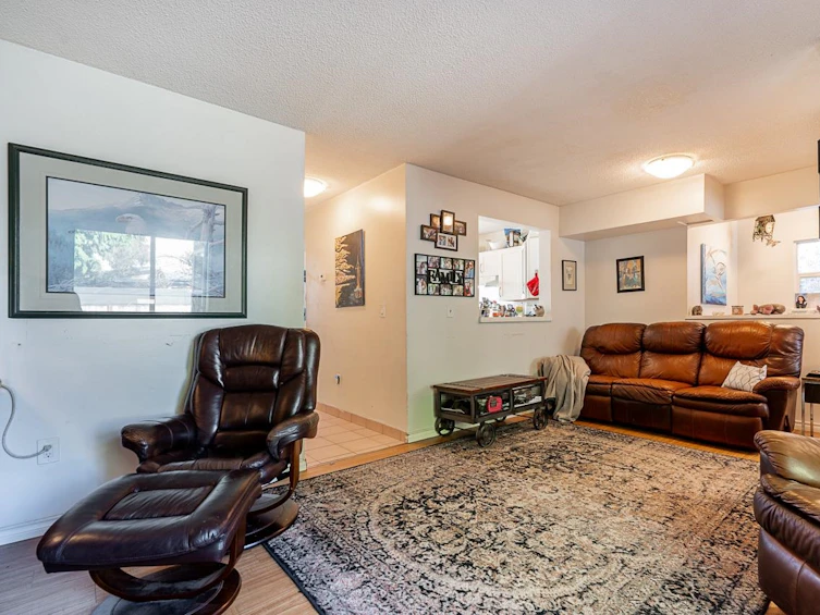 888 Pinebrook Place, Coquitlam, BC, V3C 4B9 - 5