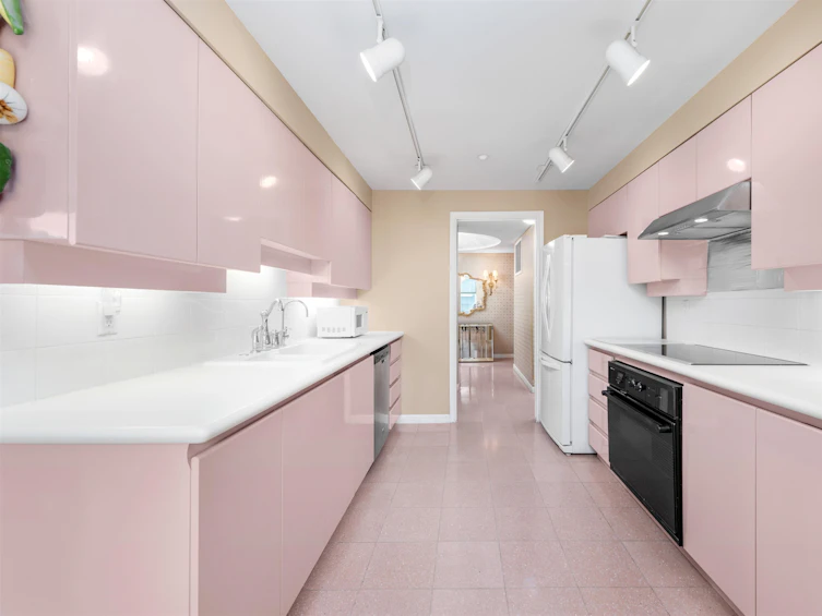 1804-909 Burrard Street, Vancouver, BC, V6Z 2N2 - 10