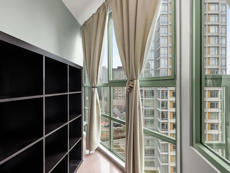 1804-909 Burrard Street, Vancouver, BC, V6Z 2N2 - 16