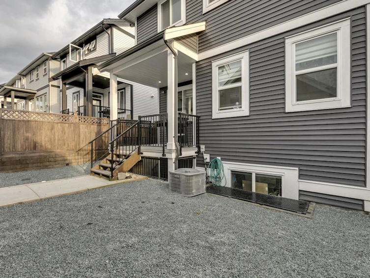 36041 Emily Carr Green, Abbotsford, BC, V3G 0G1 - 36