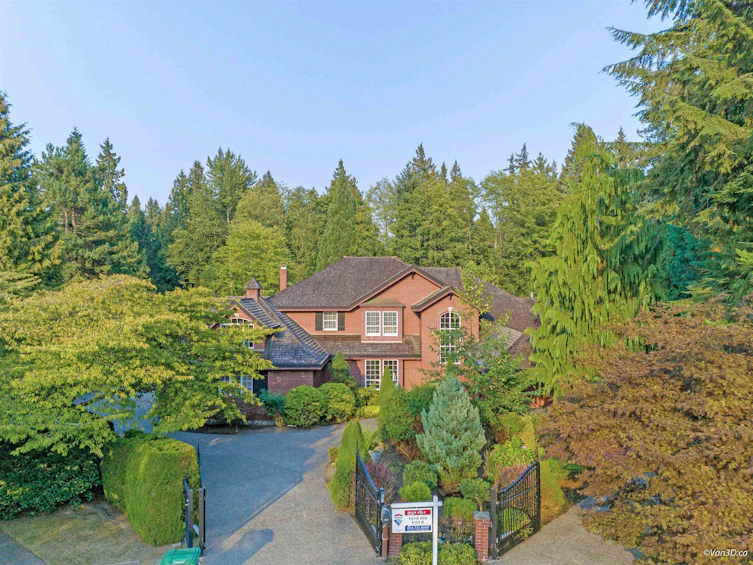 2985 Woodcrest Place, Surrey, BC, V4P 2K8 - 32