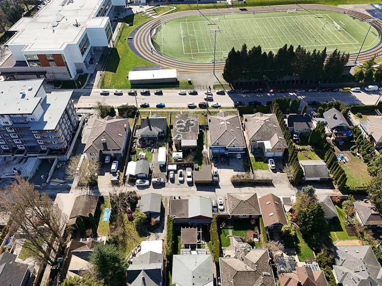 907 Sixth Street, New Westminster, BC, V3L 3C8 - 17