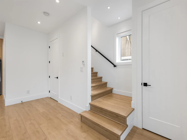 622 Slocan Street, Vancouver, BC, V5K 3X7 - 15