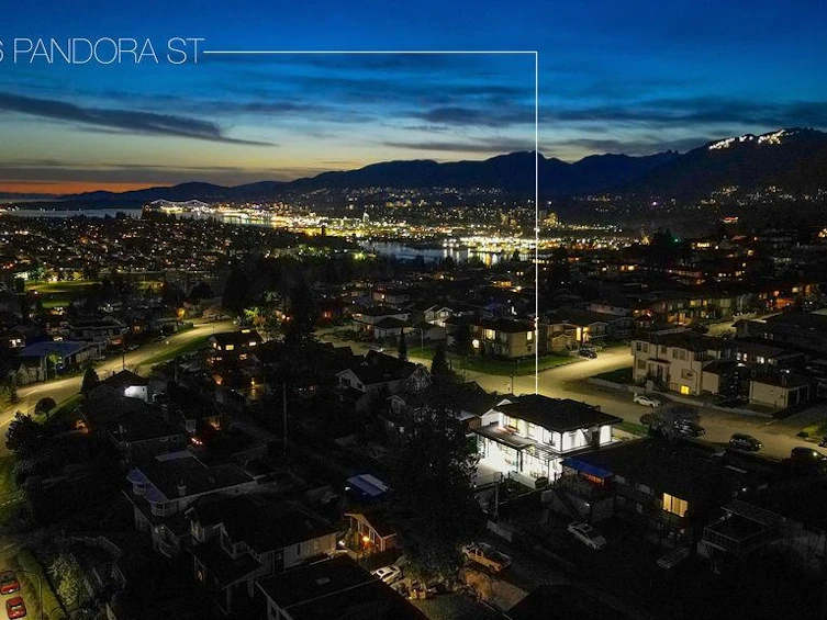 5226 Pandora Street, Burnaby, BC, V5B 1L6 - 39