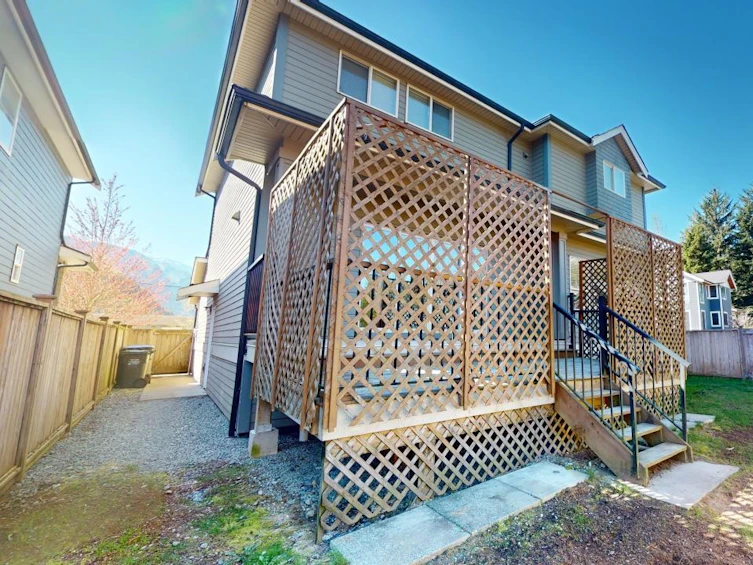 39010 Kingfisher Road, Squamish, BC, V8B 0S9 - 5