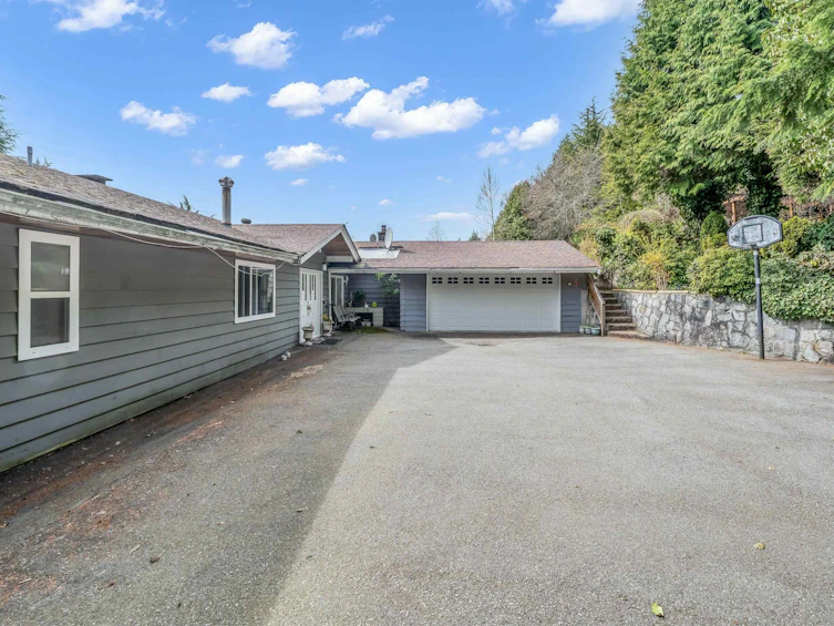 1181 Chartwell Drive, West Vancouver, BC, V7S 2R1 - 3
