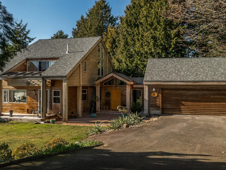 598 Tsawwassen Beach Road, Delta, BC, V4M 4C7 - 4