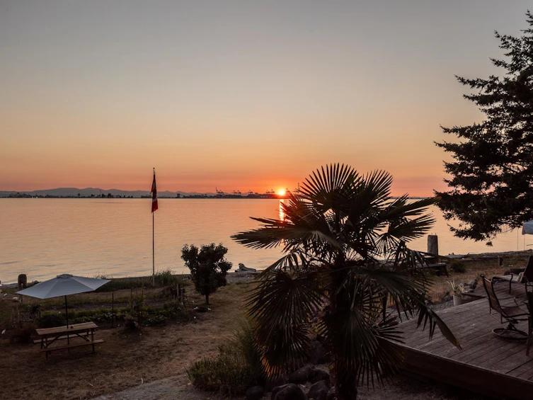 598 Tsawwassen Beach Road, Delta, BC, V4M 4C7 - 5