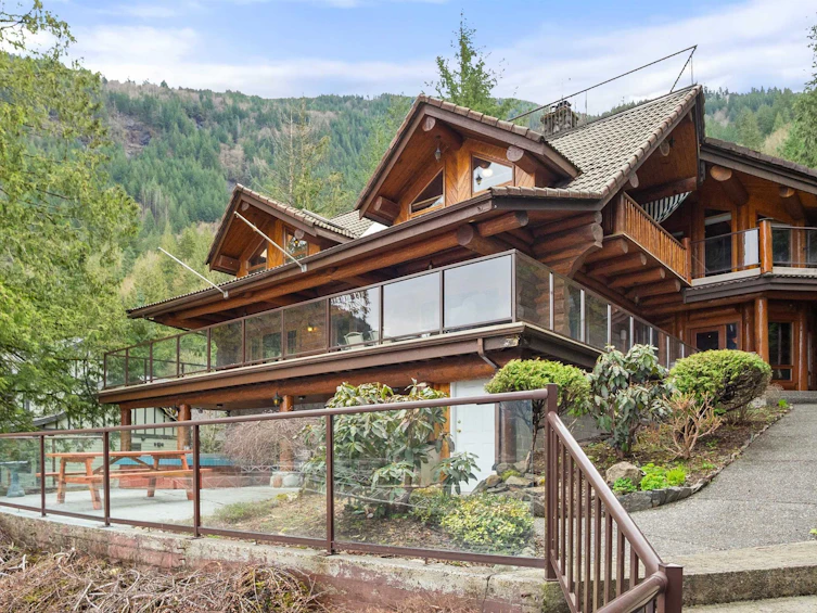 6305 Rockwell Drive, Harrison Hot Springs, BC, V0K 1K0 - 6