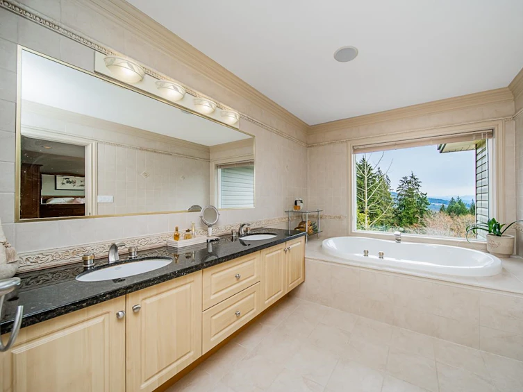 2138 Braeside Place, Coquitlam, BC, V3E 3L3 - 17