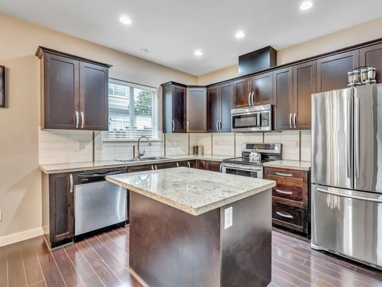 19-14377 60, Surrey, BC, V3Z 0E2 - 7