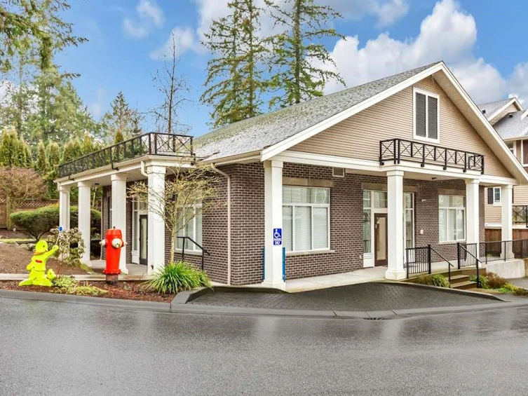19-14377 60, Surrey, BC, V3Z 0E2 - 33