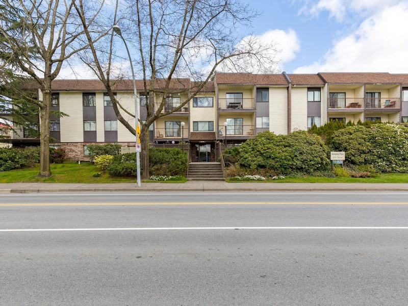 121 - 13775 74th Avenue, Surrey BC V3W 9C5