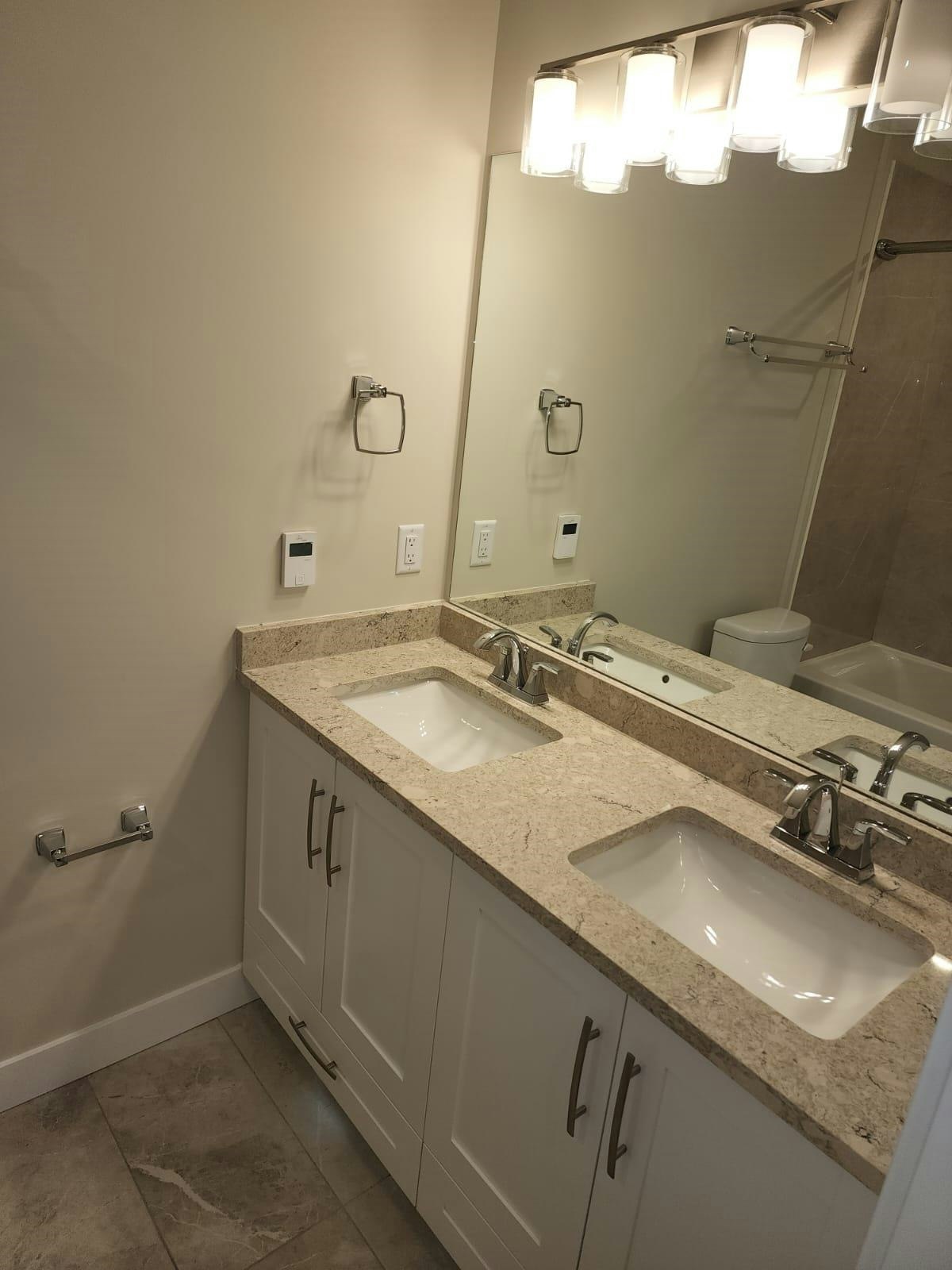 325-11077 Ravine, Surrey, BC, V3T 0R7 - 10