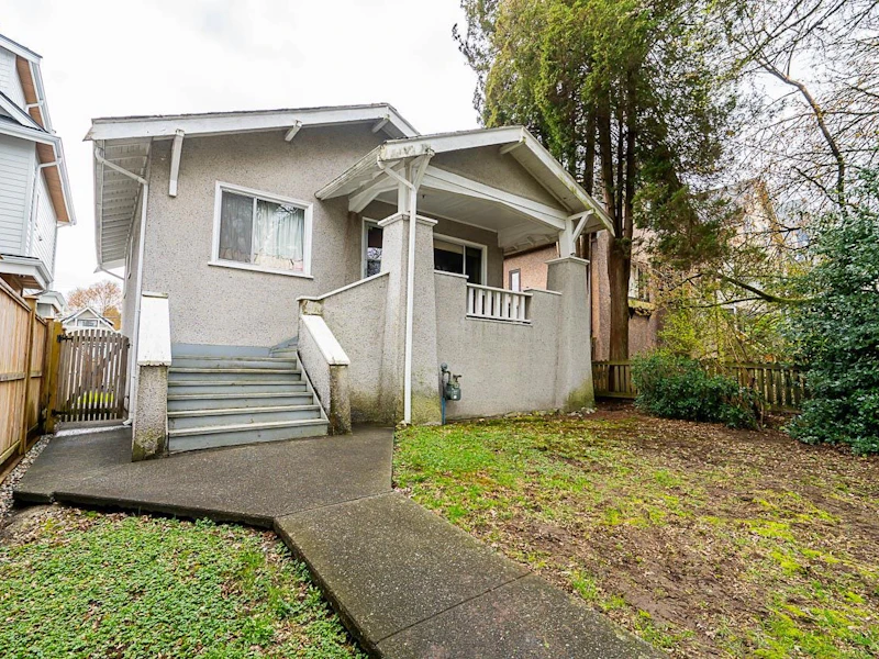 476 E 20th Avenue, Vancouver BC V5V 1M5