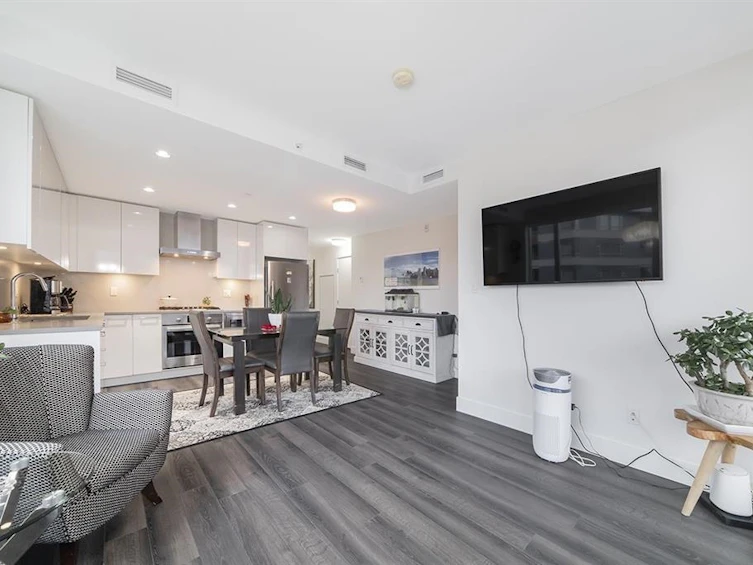 309-10780 No.5 Road, Richmond, BC, V6W 0B8