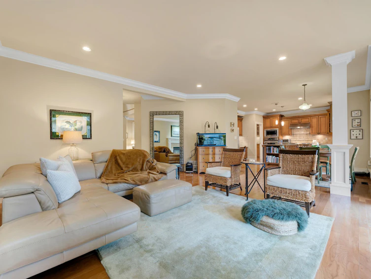 1550 Graveley Street, North Vancouver, BC, V7P 2A9 - 6